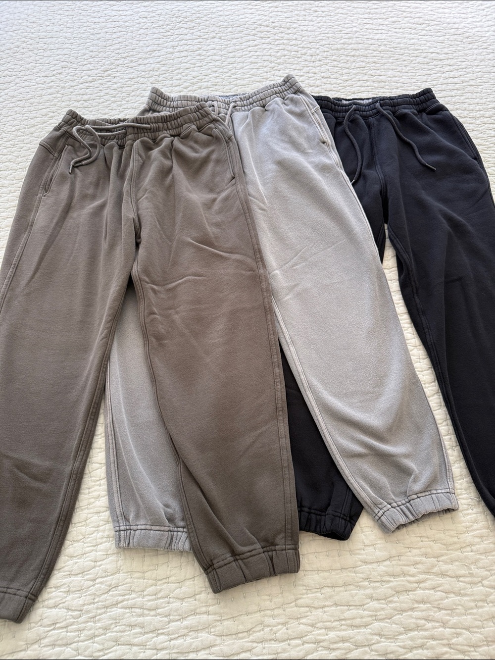 Lot of 3 abercrombie Fleece Joggers in Black, Light Gray & Gray